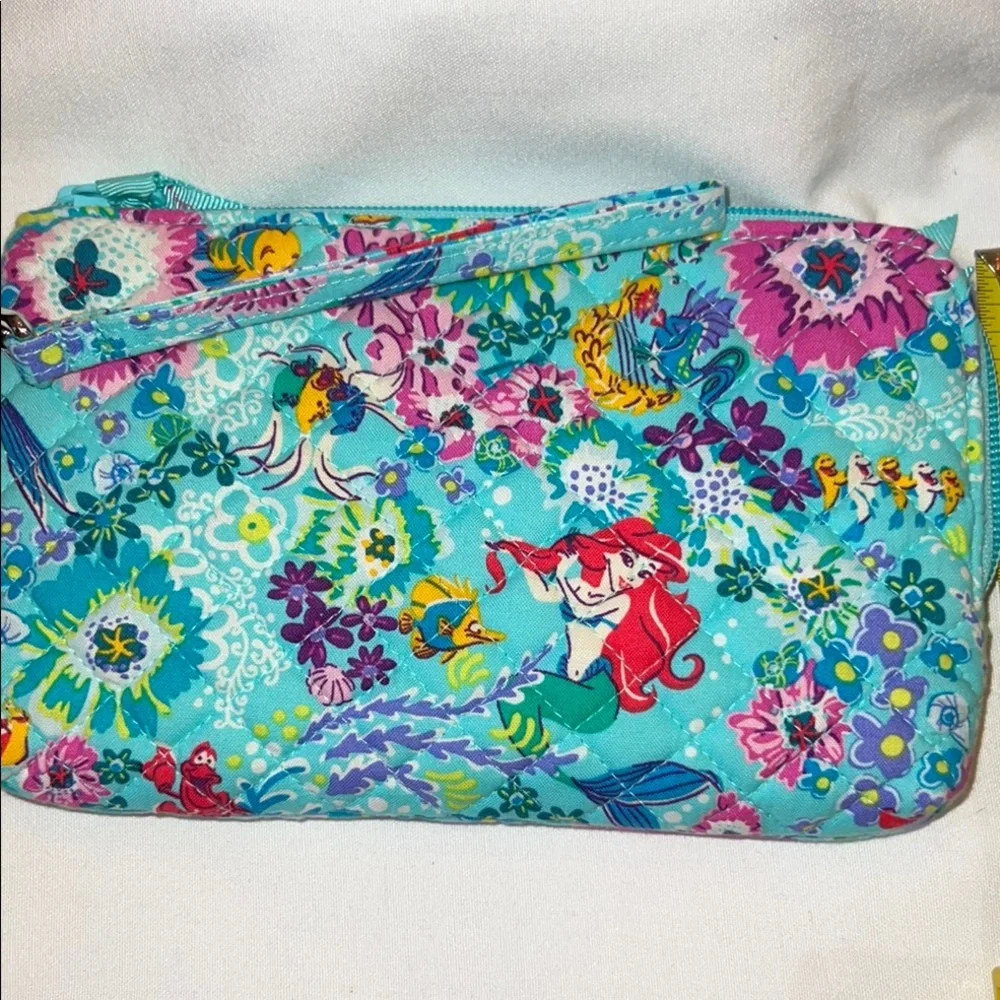 NWOT Vera Bradley Disney Ariel Under The Sea Wristlet